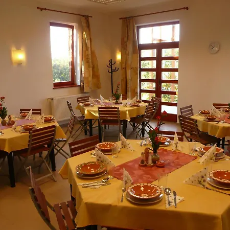 Hostel Buzavirag Tabor *